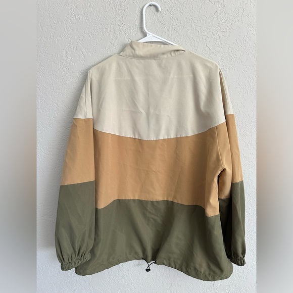 SHEIN Lightweight Casual Zip-up - Picture 2 of 10